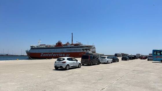 Αλεξανδρούπολη: Ακινητοποιημένο στο λιμάνι το "Αδαμάντιος Κοραής" λόγω μηχανικής βλάβης